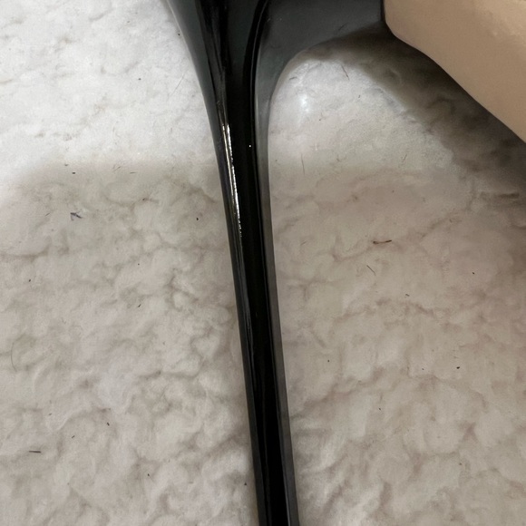 Jimmy Choo COSMIC Black Sequin Patent Leather Platform - Picture 5 of 13